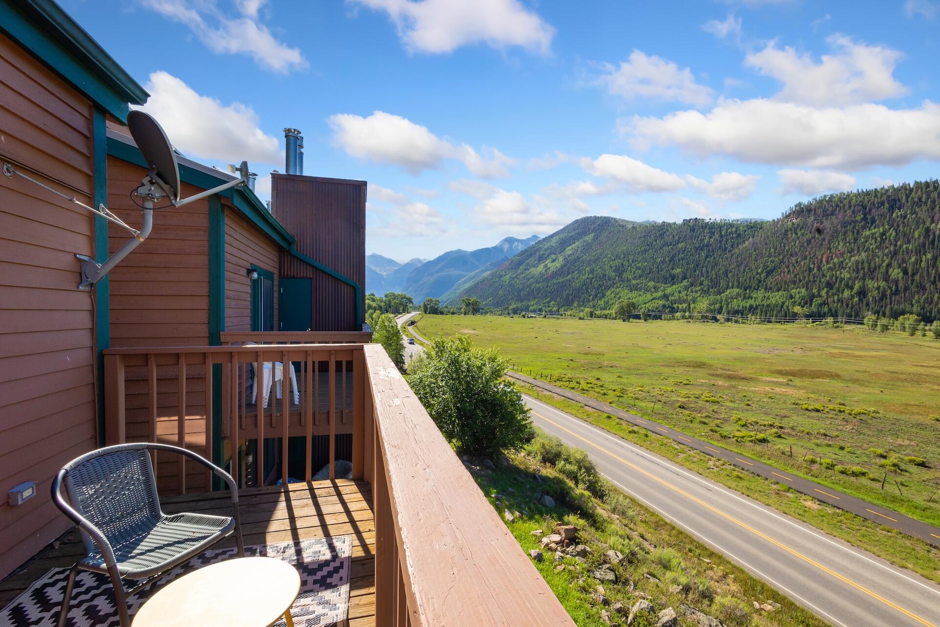 35 Pilot Knob Lane Unit: 302