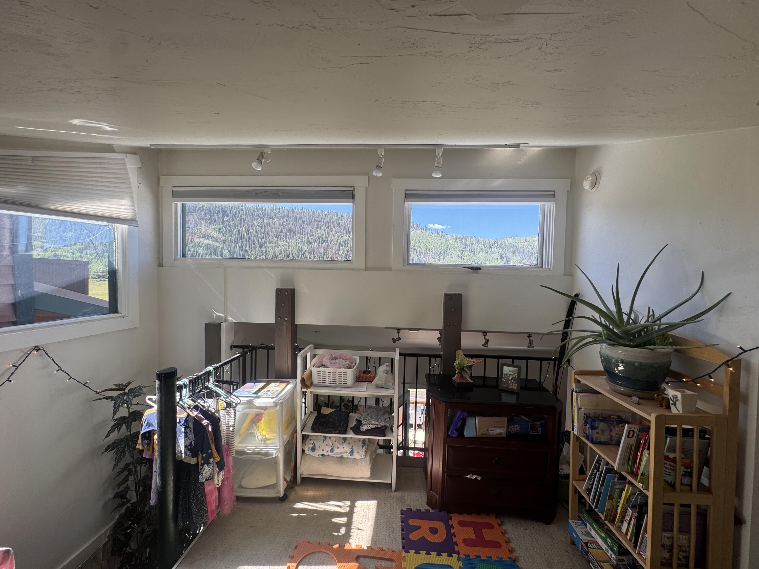 35 Pilot Knob Lane Unit: 302