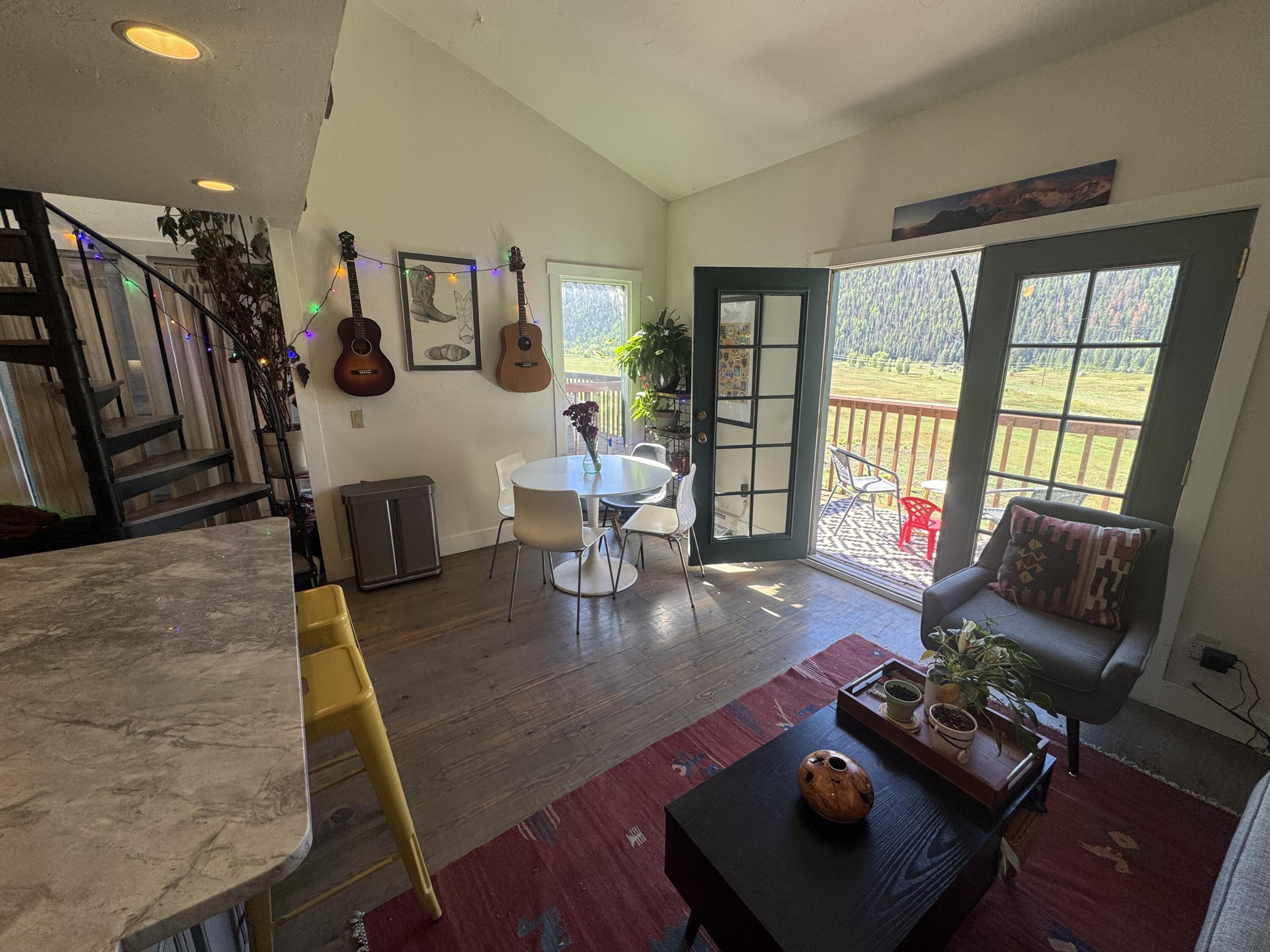 35 Pilot Knob Lane Unit: 302