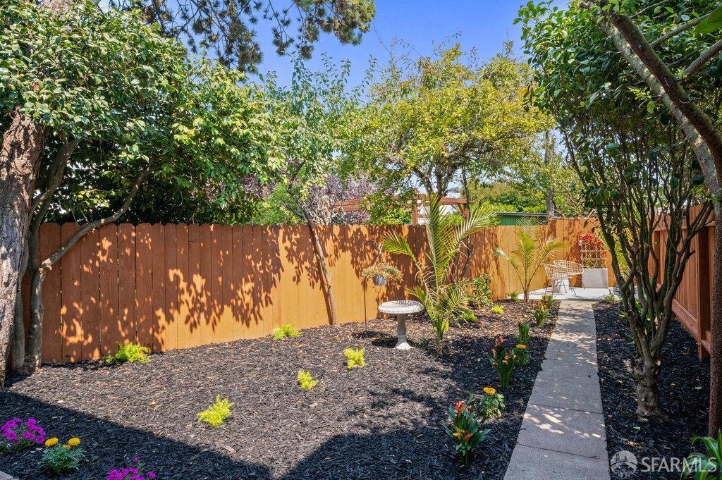 184 Santa Rosa Avenue