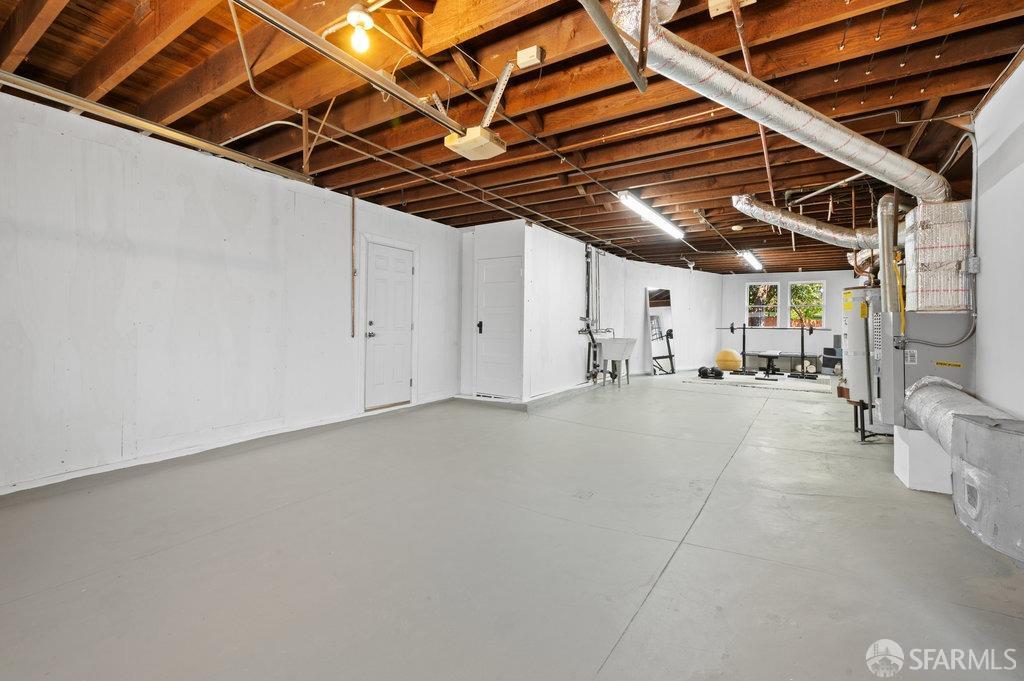 184 Santa Rosa Avenue