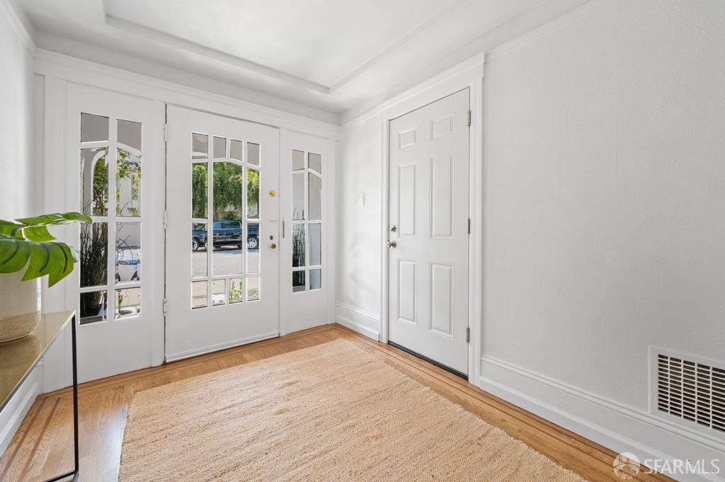 184 Santa Rosa Avenue