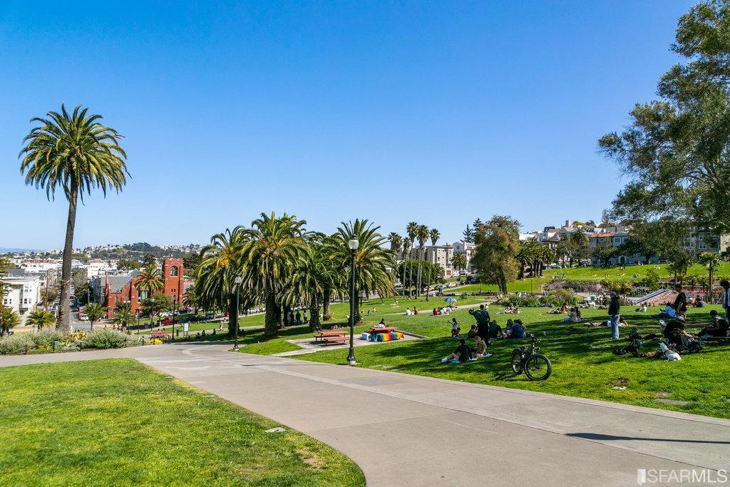 849 Noe Street # 3