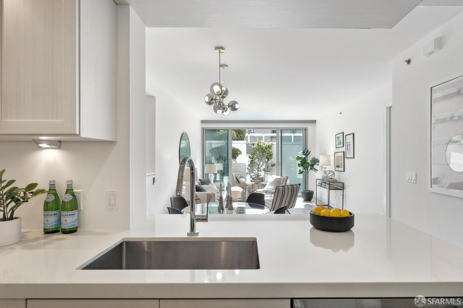 229 Brannan Street # 2G