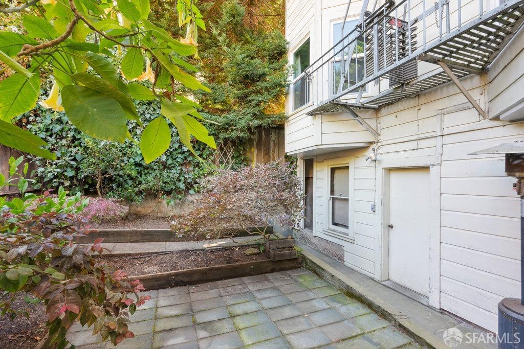 1228 Grove Street # 2