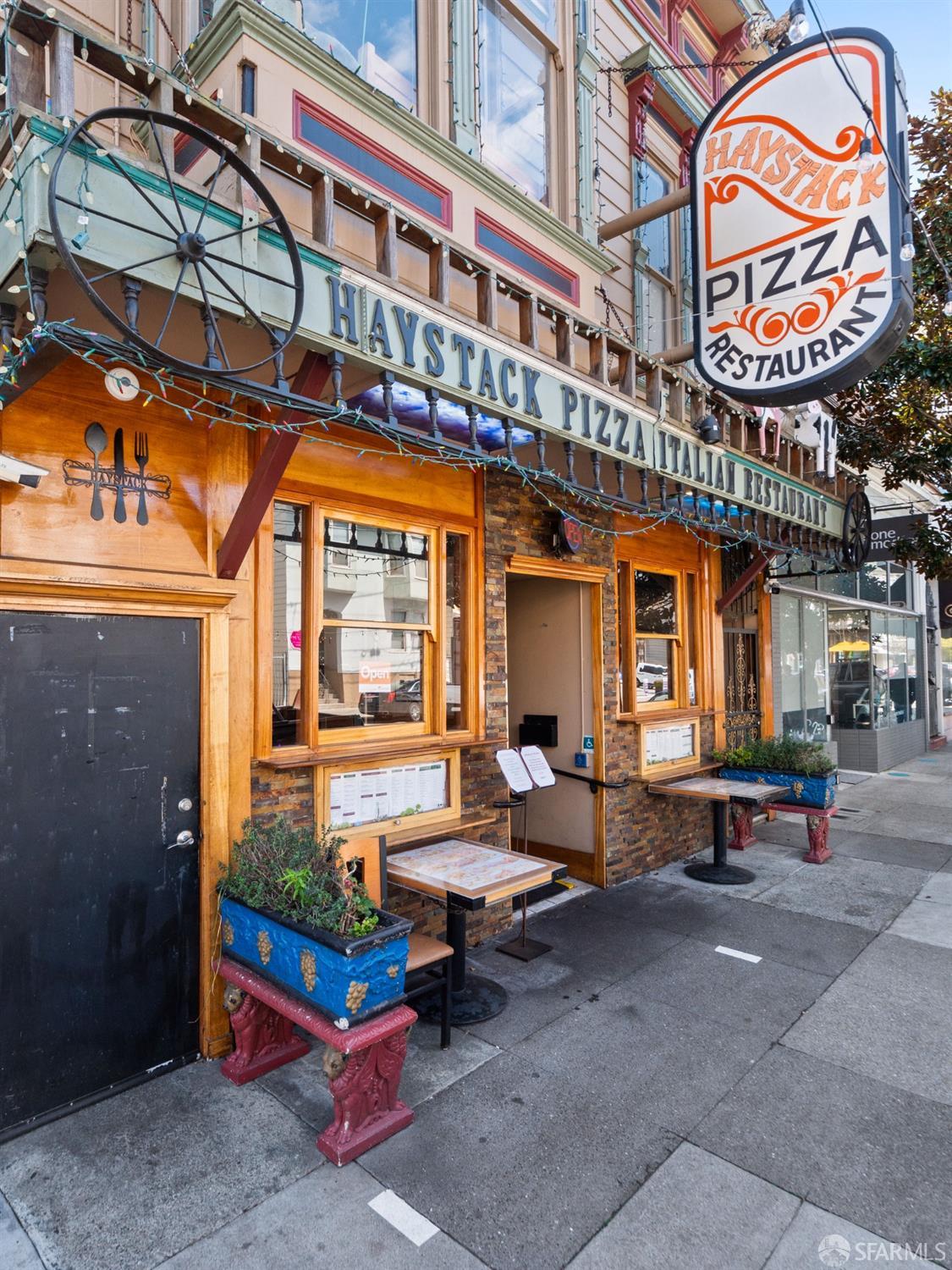 755 Elizabeth Street
