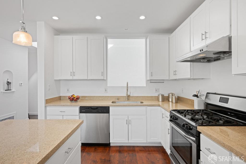 279 Topeka Avenue