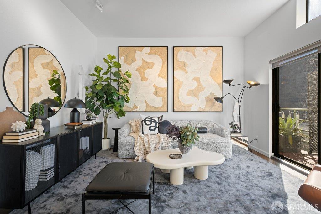 2425 Market Street # 6