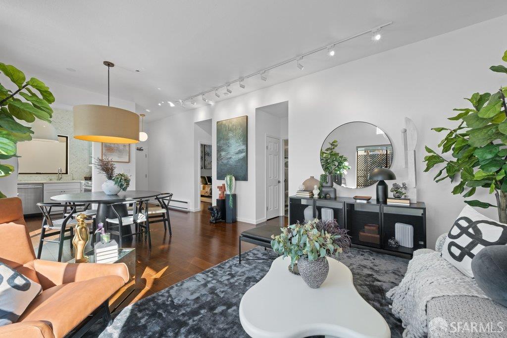 2425 Market Street # 6