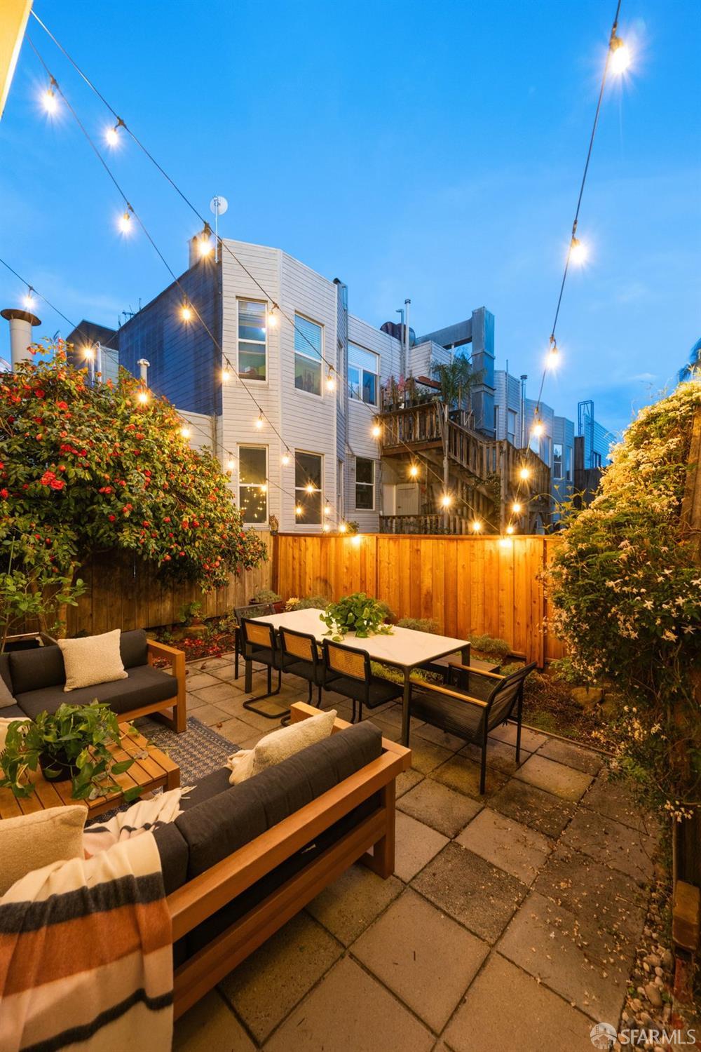 2425 Market Street # 6