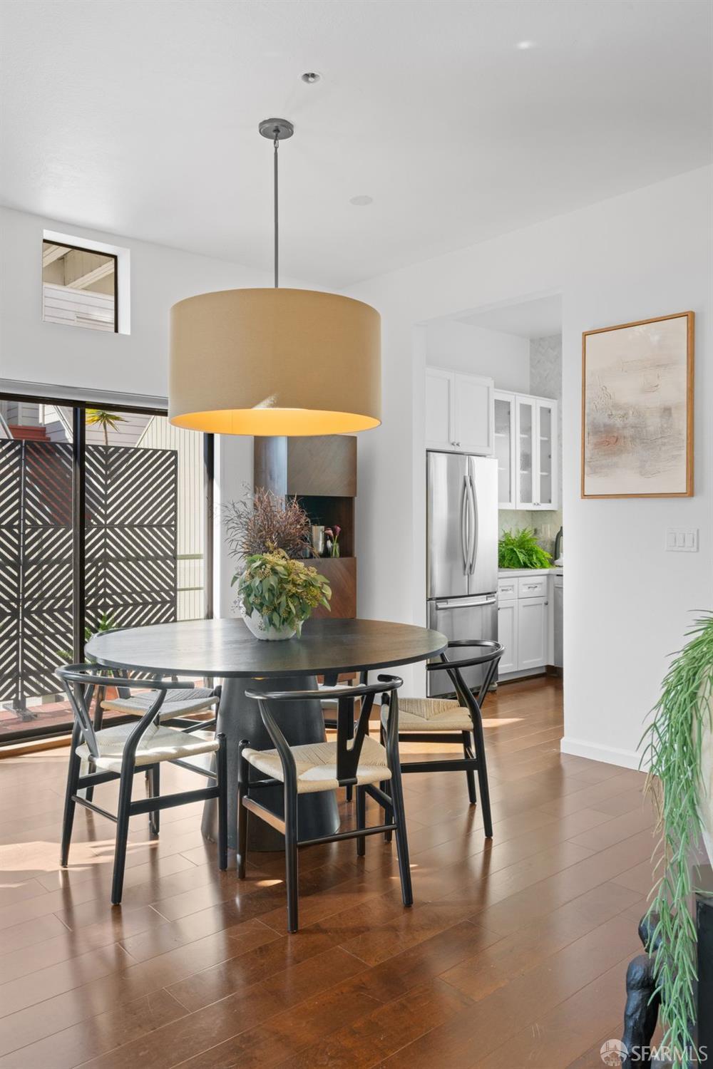 2425 Market Street # 6