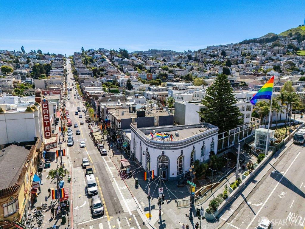 2425 Market Street # 6