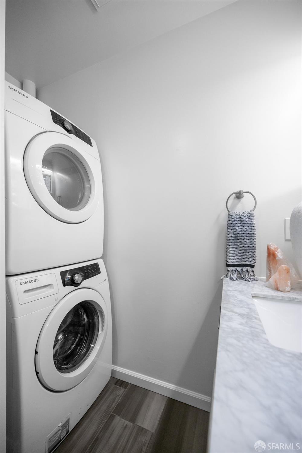 2425 Market Street # 6