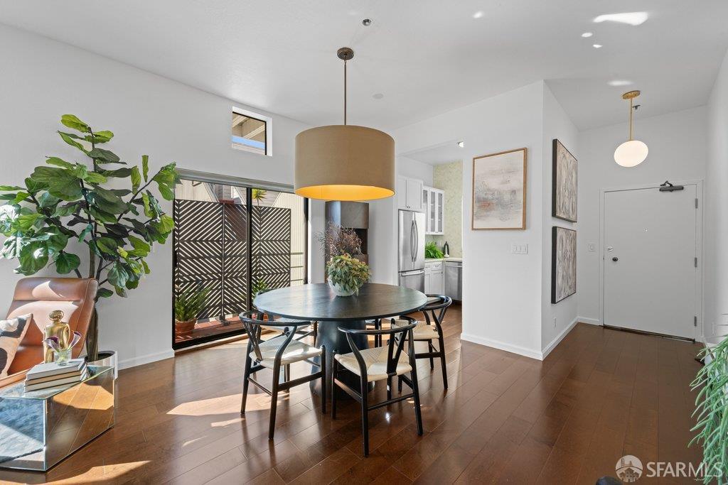 2425 Market Street # 6