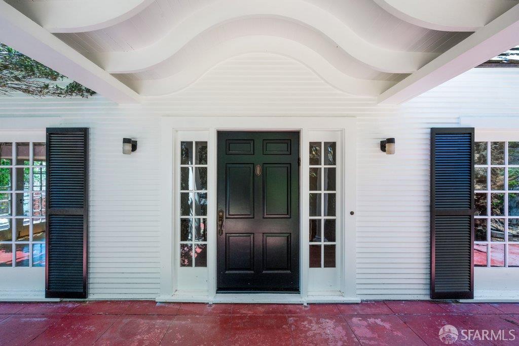 120 Merritt Court