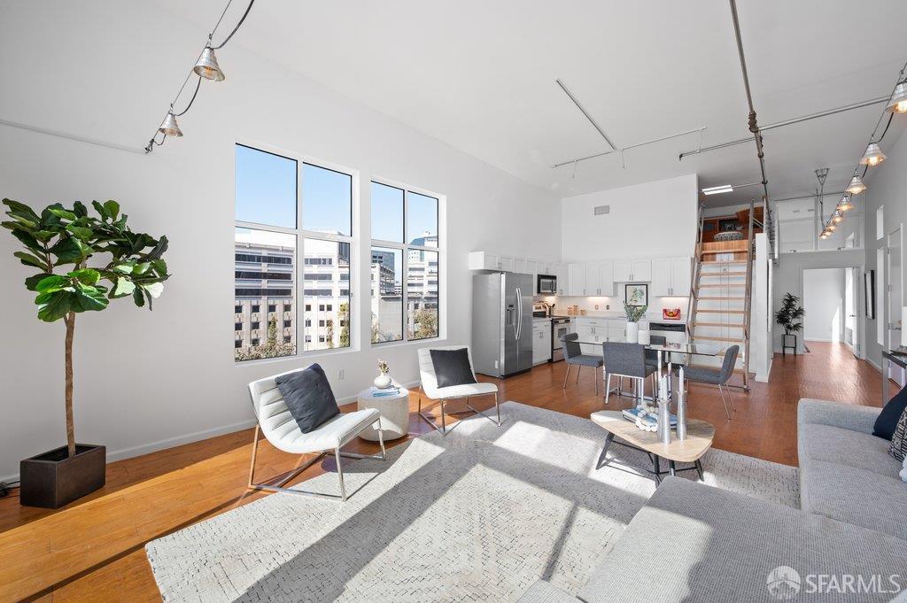 81 Lansing Street # 407