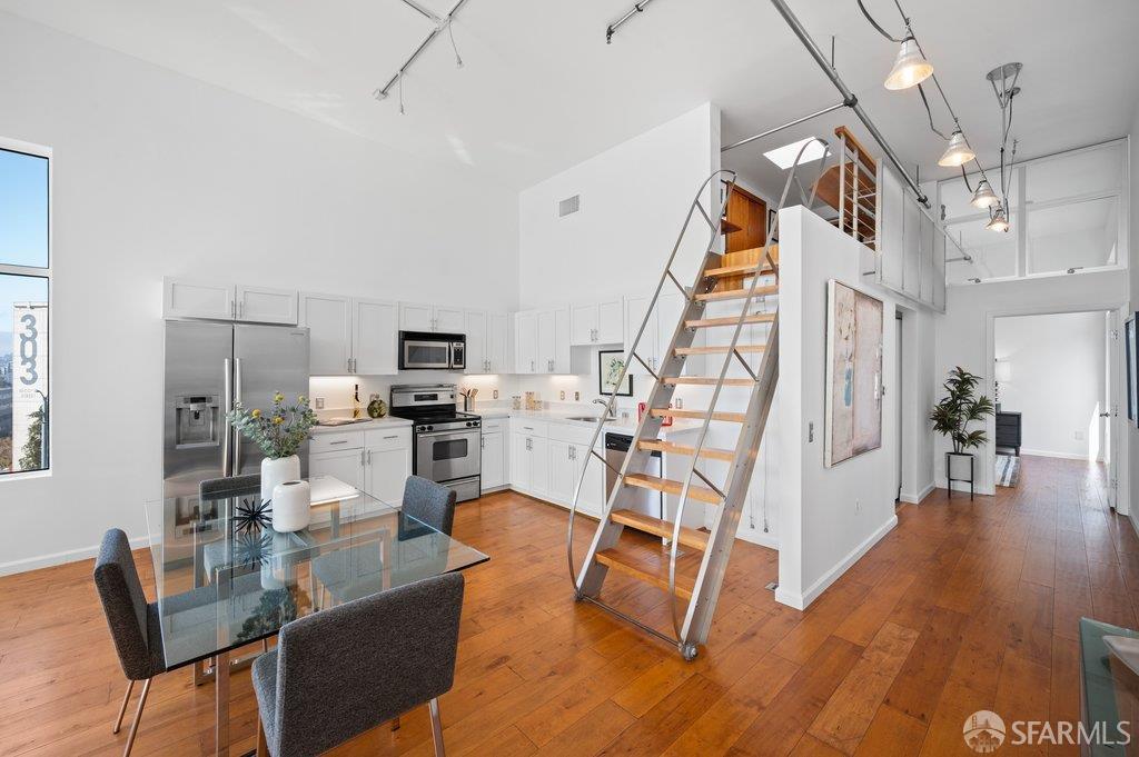 81 Lansing Street # 407