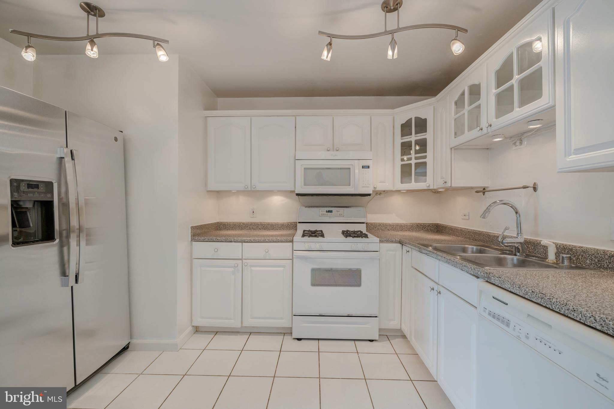 4501 Blvd #424