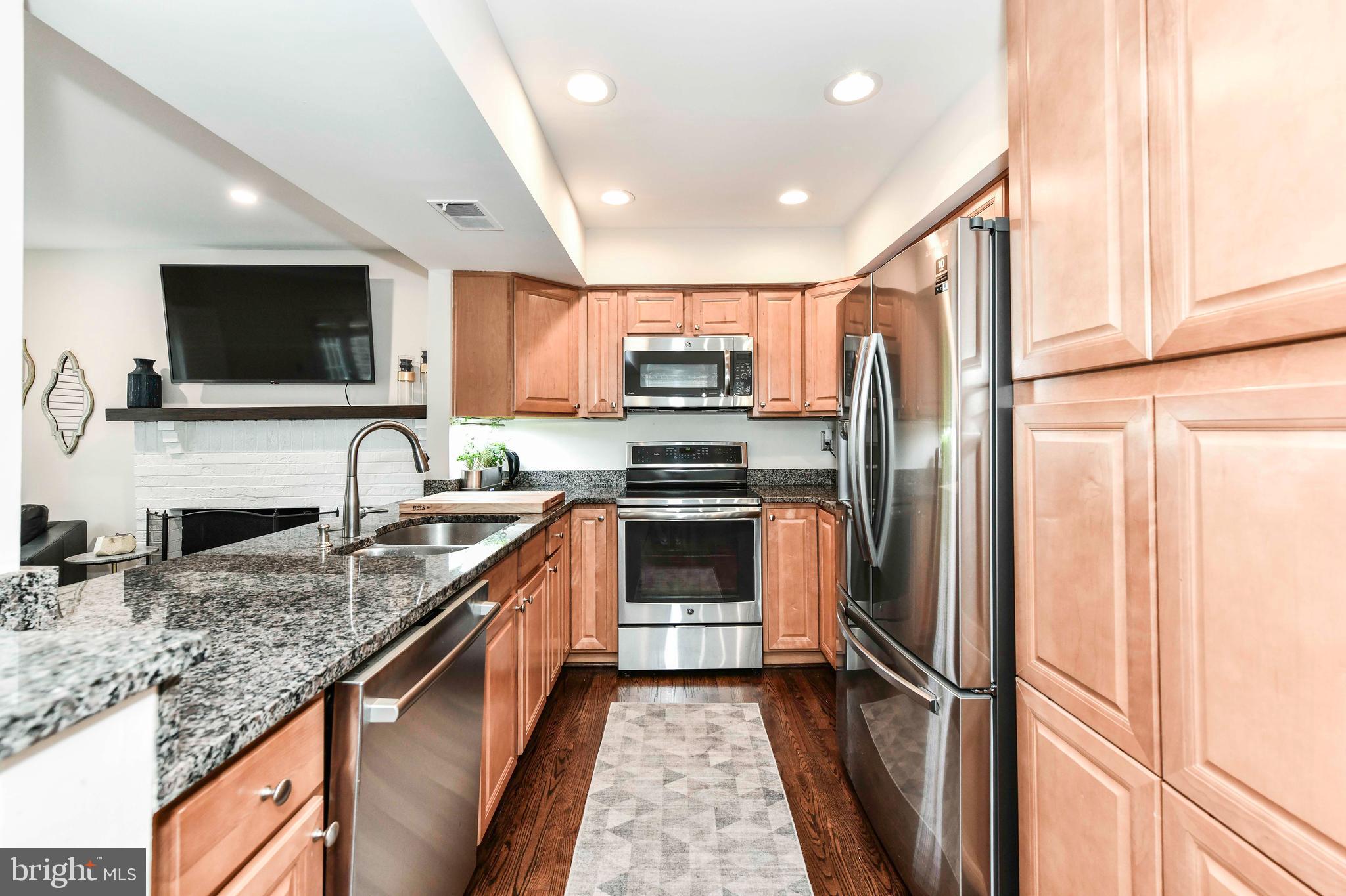 2536-F S F S Mill Dr 6 Dr S #6
