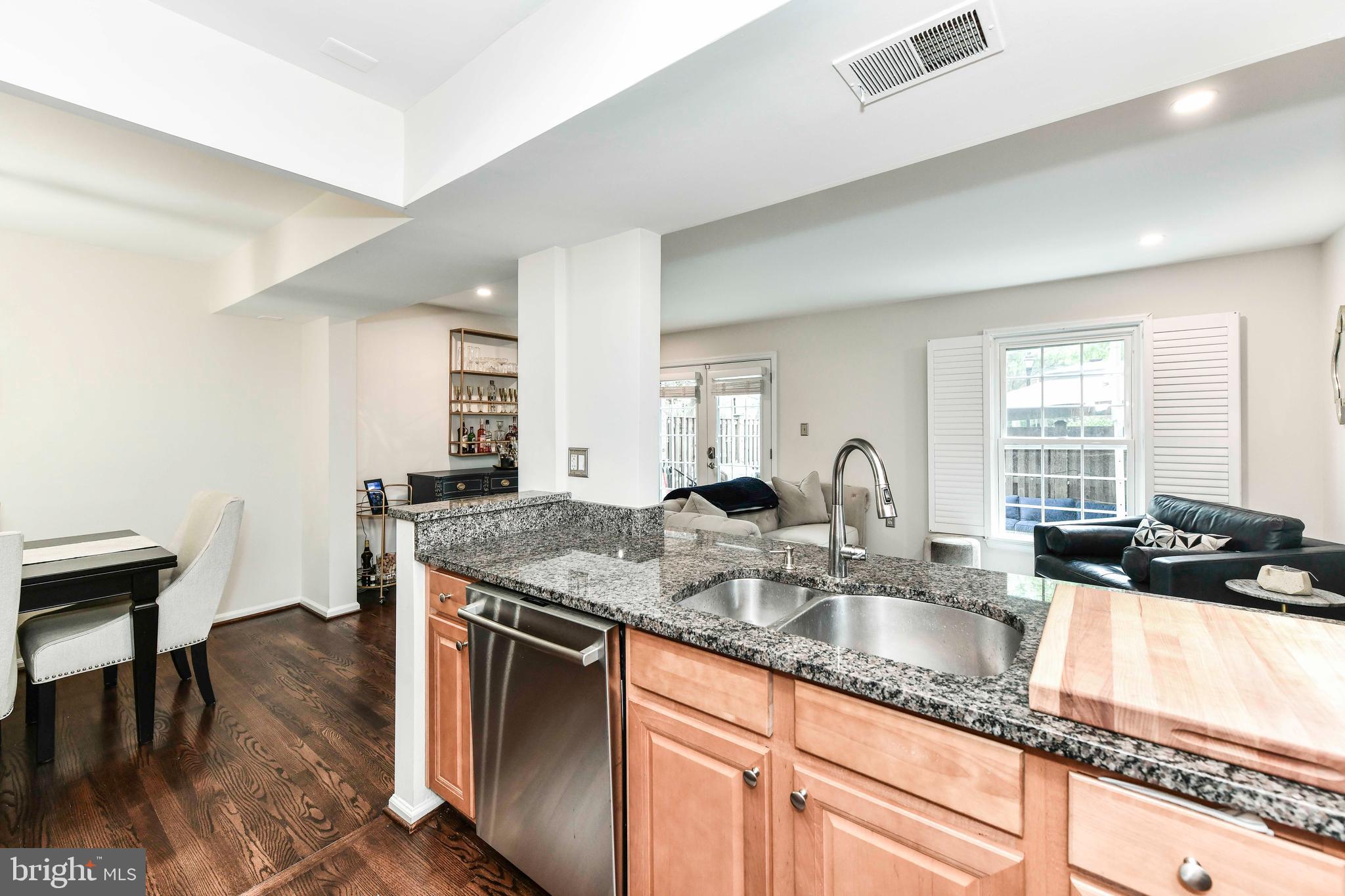 2536-F S F S Mill Dr 6 Dr S #6