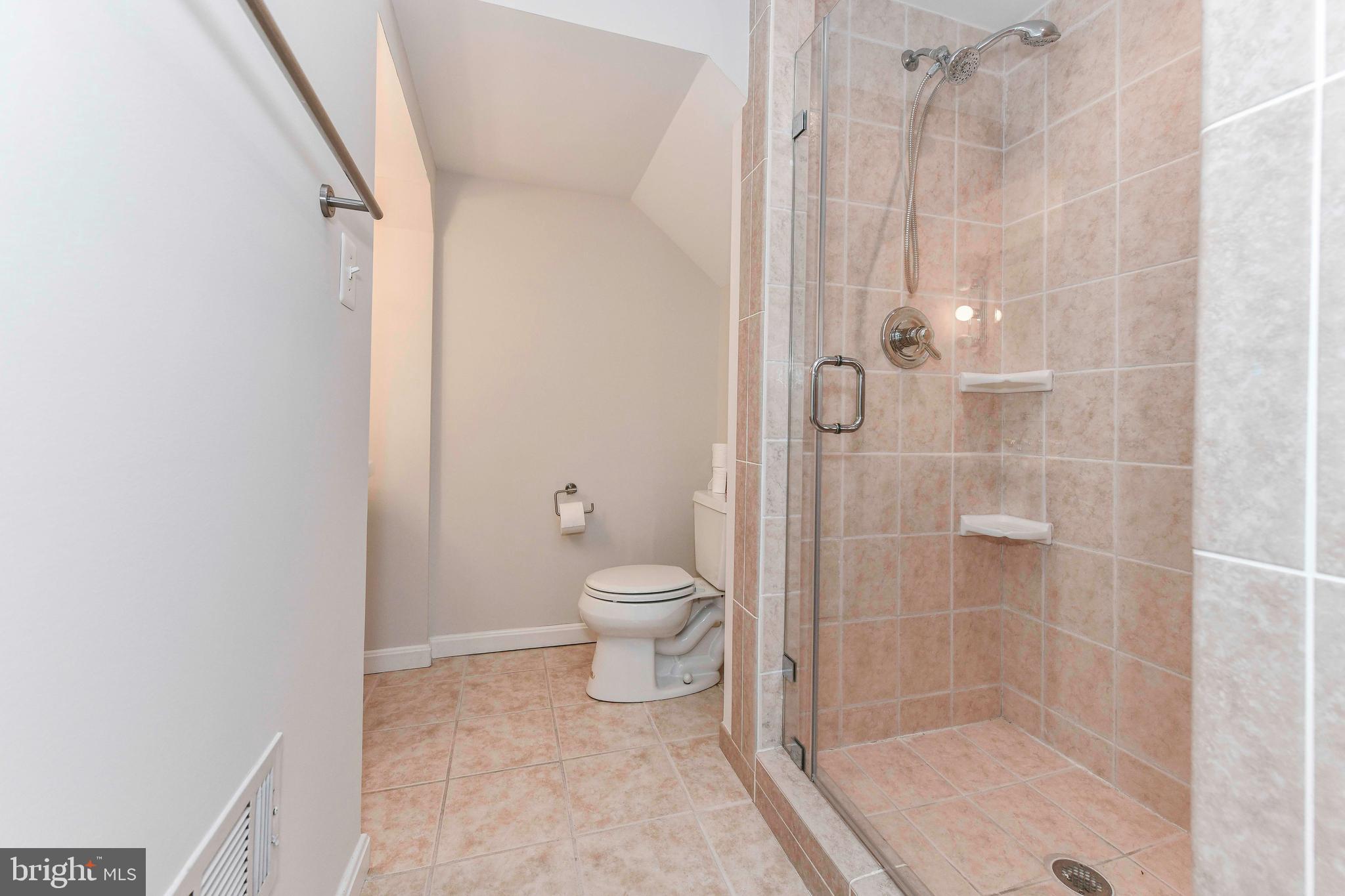 2536-F S F S Mill Dr 6 Dr S #6