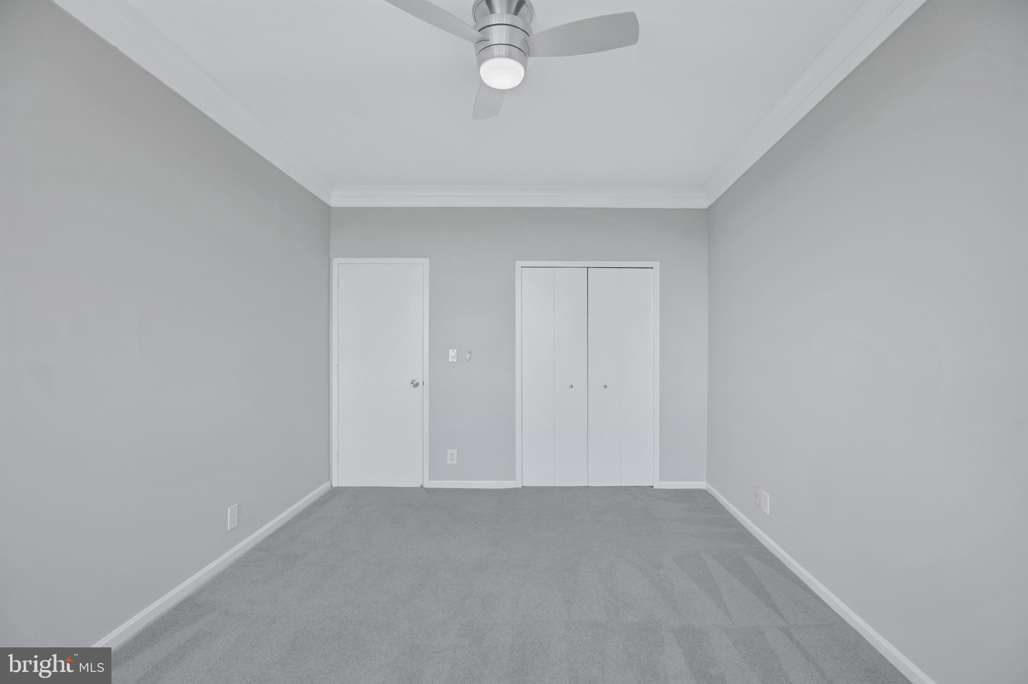 1805 Crystal Dr #1107s