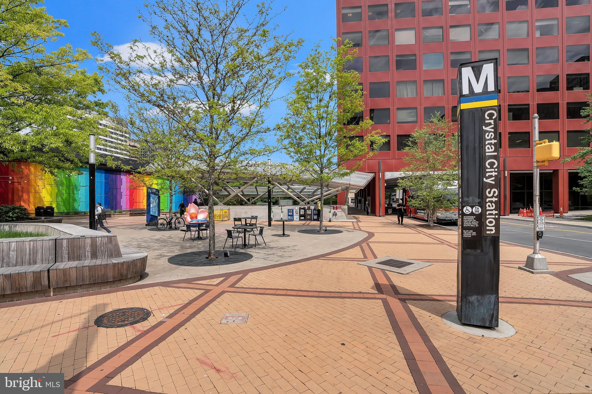 1805 Crystal Dr #1107s