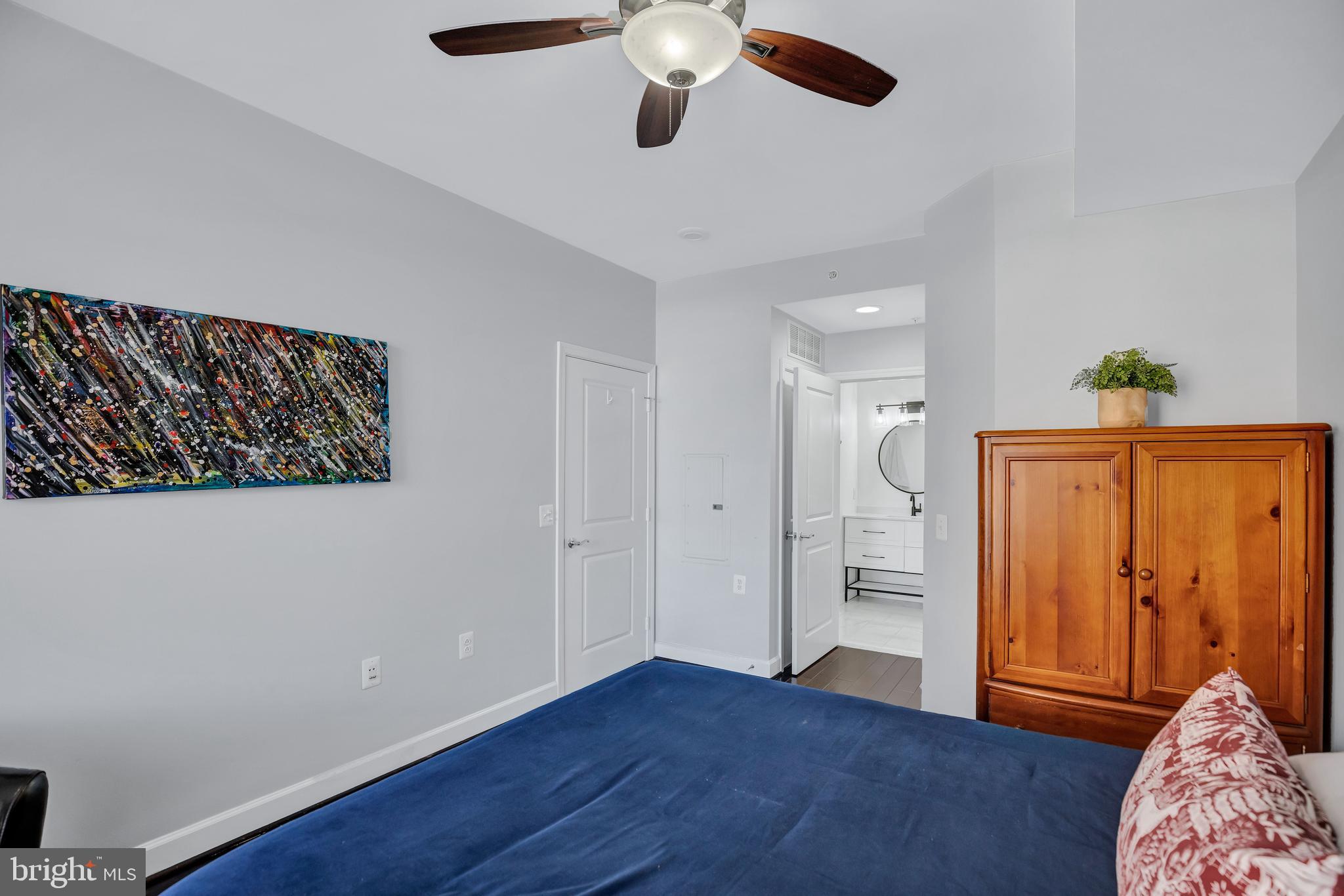 3650 S Glebe Rd #444