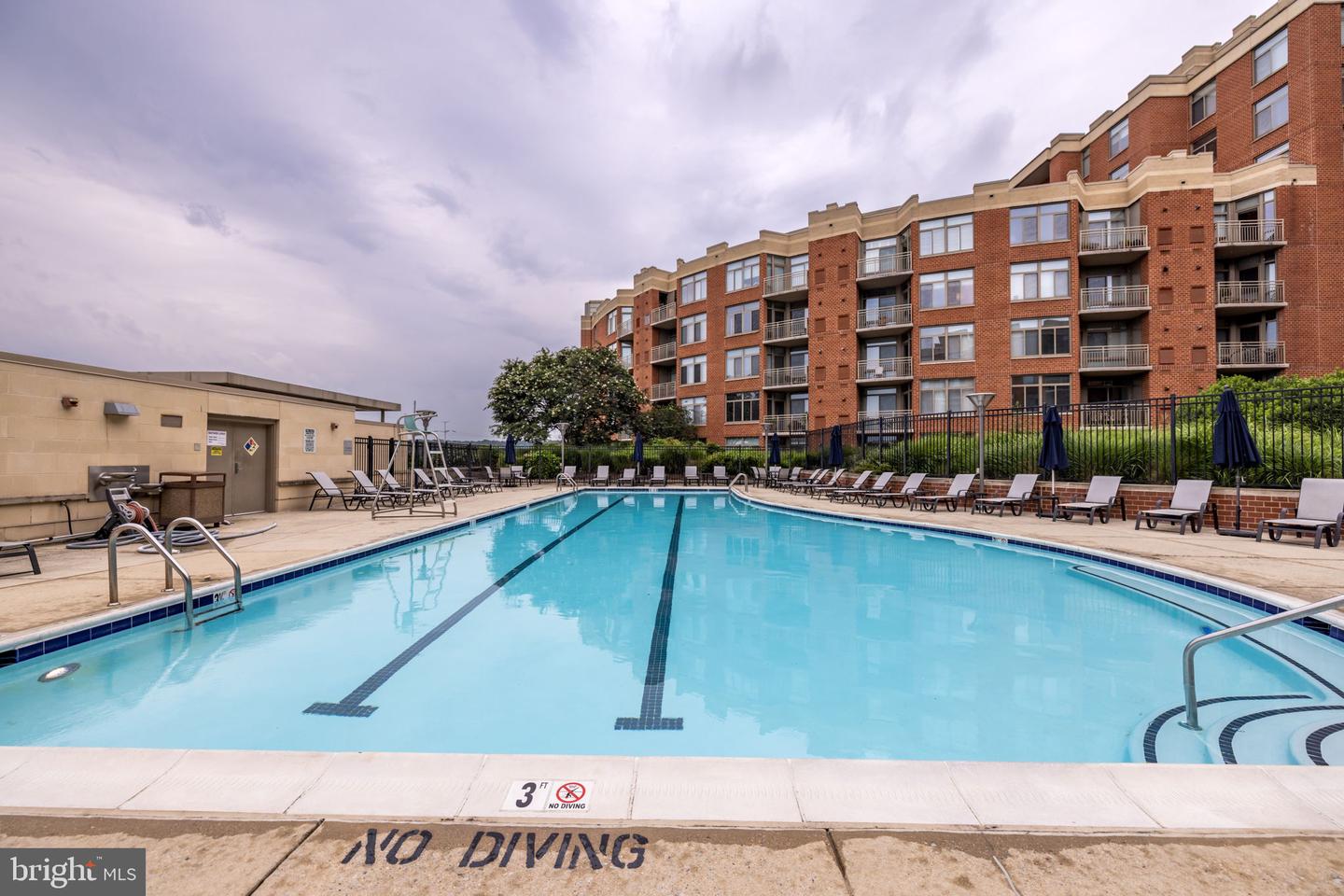 3600 S Glebe Rd #409w