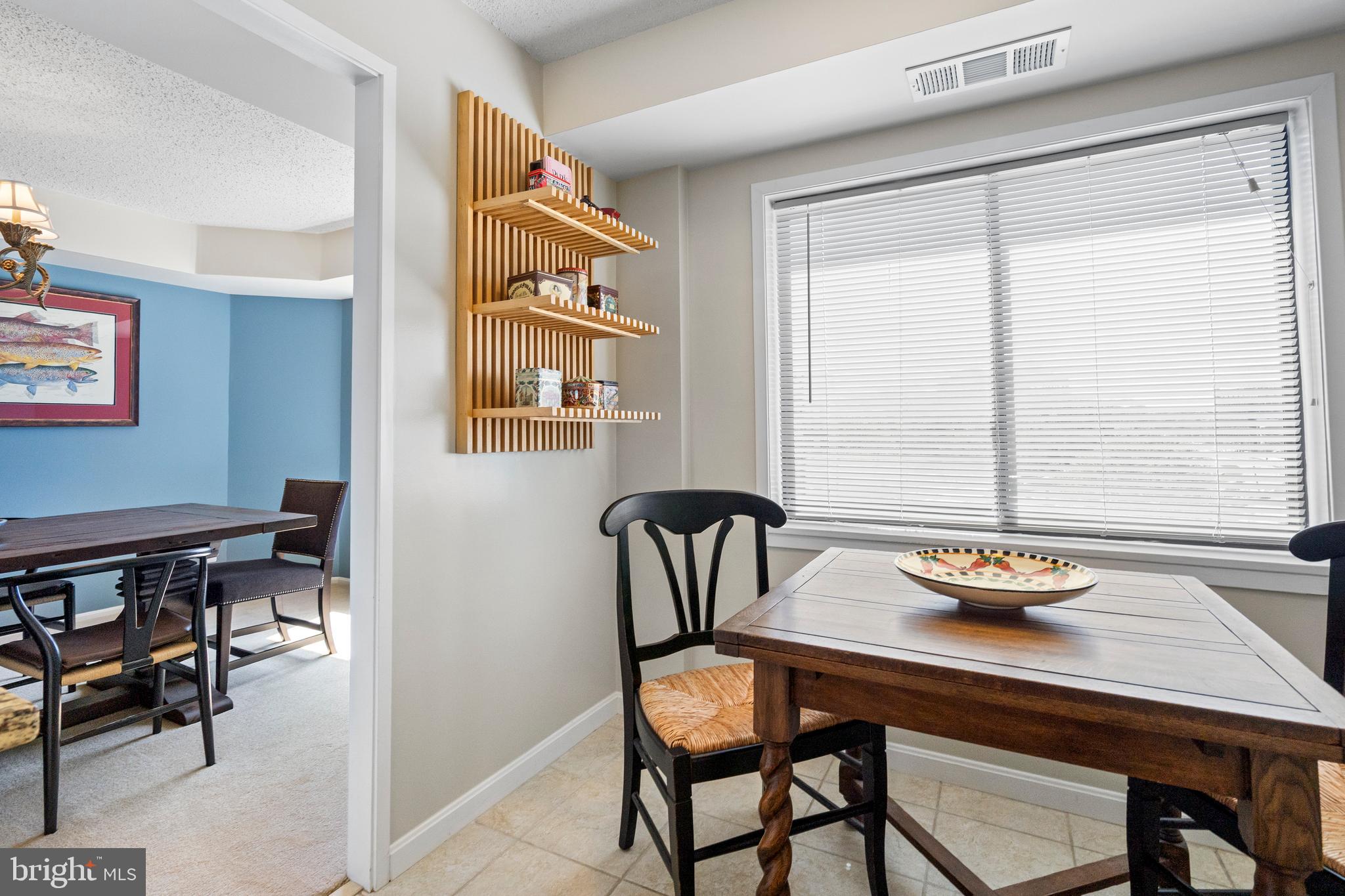 1600 N OAK STREET 415