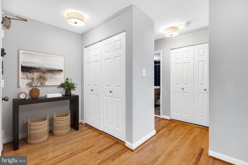 1200 S ARLINGTON RIDGE ROAD Unit: 608