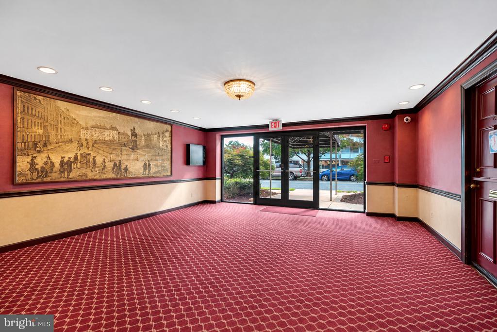 1200 S ARLINGTON RIDGE ROAD Unit: 608