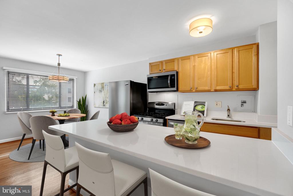 1200 S ARLINGTON RIDGE ROAD Unit: 608