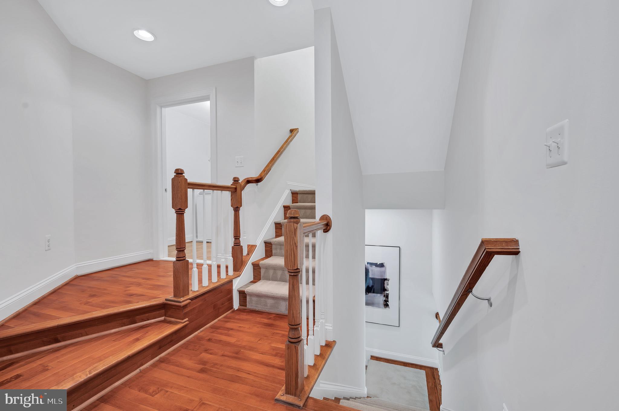 3517 Goddard Way