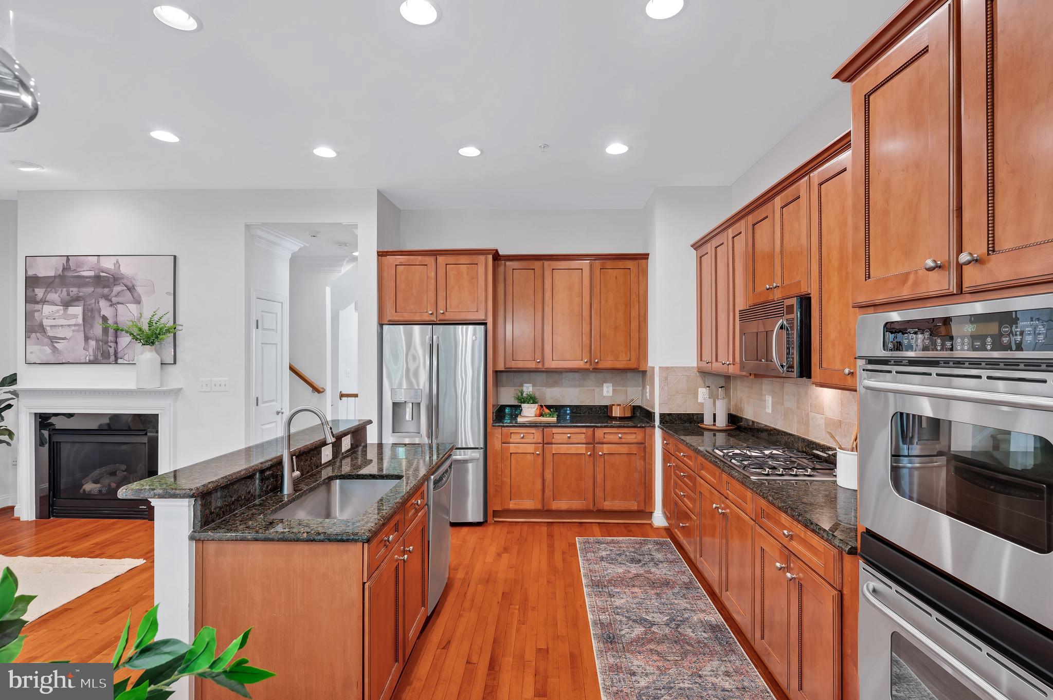 3517 Goddard Way