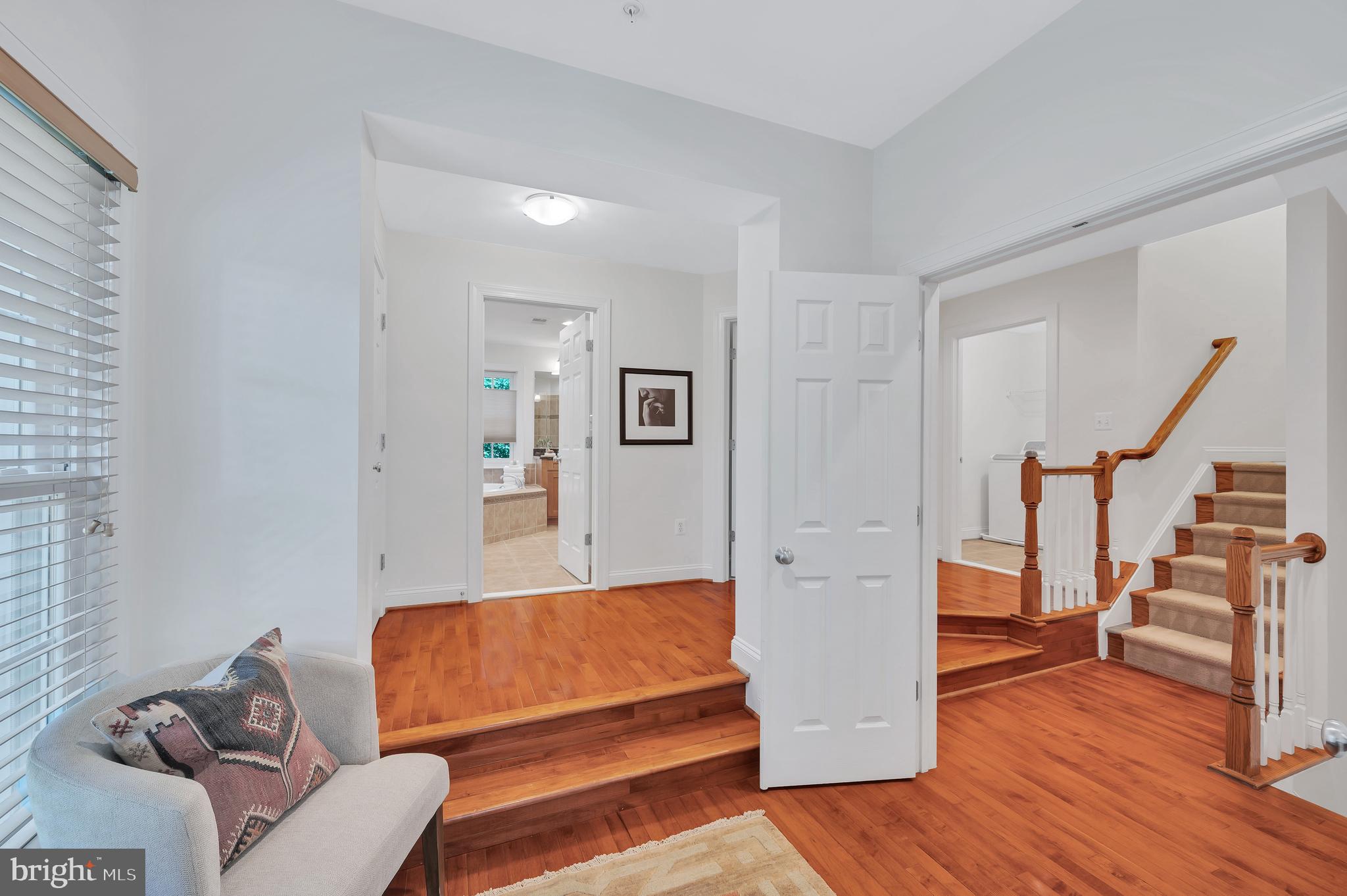 3517 Goddard Way