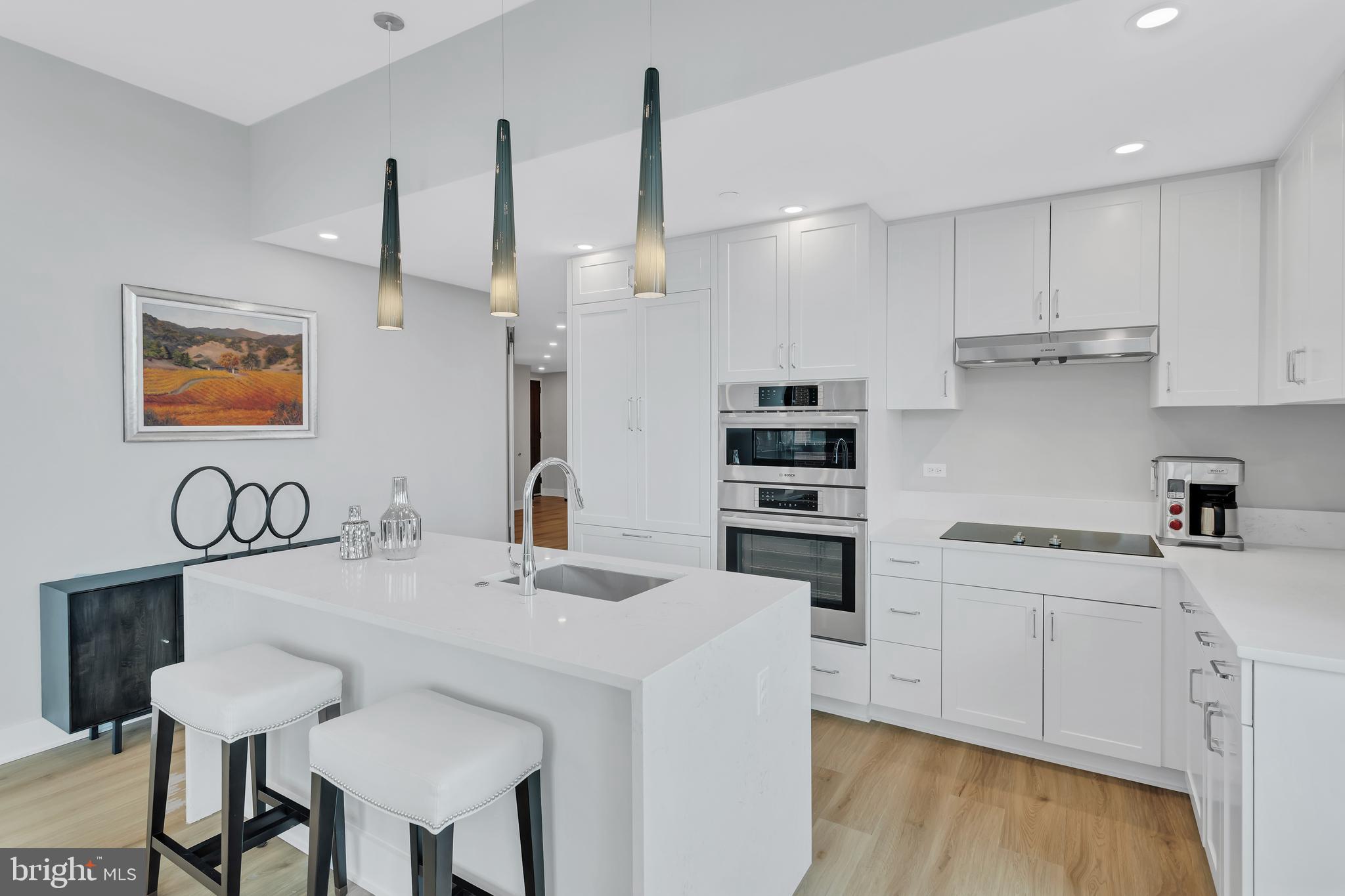 801 N Fairfax St #319