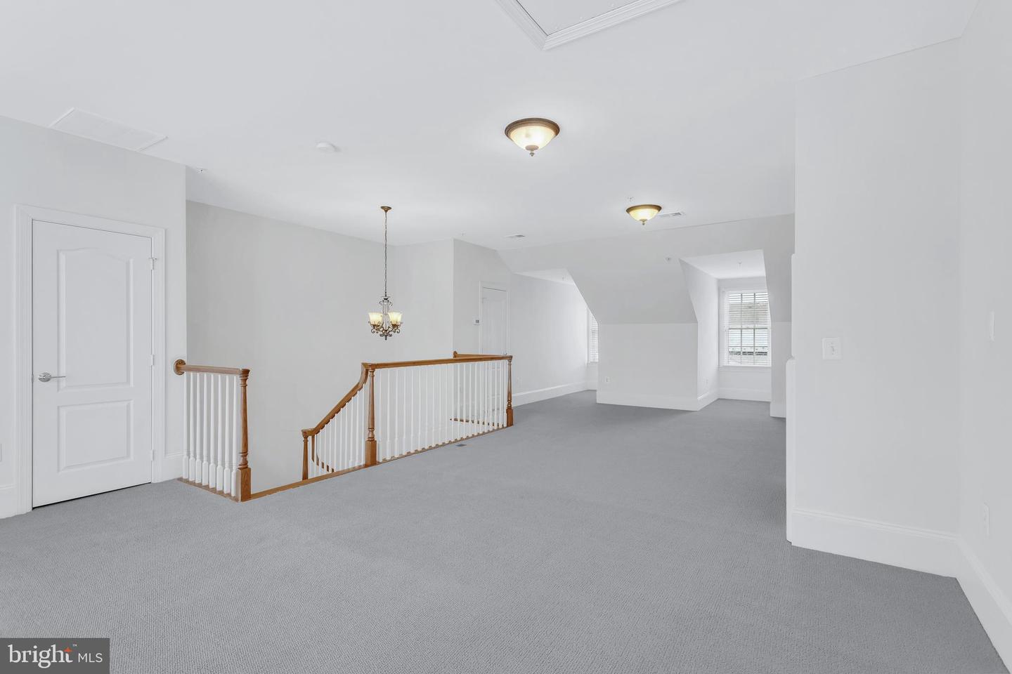 711 Miller Ln