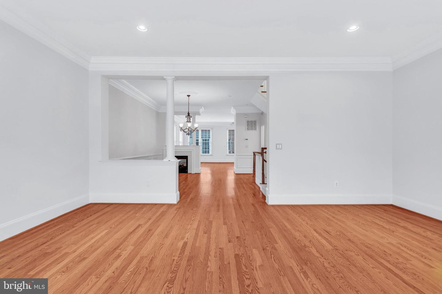 711 Miller Ln