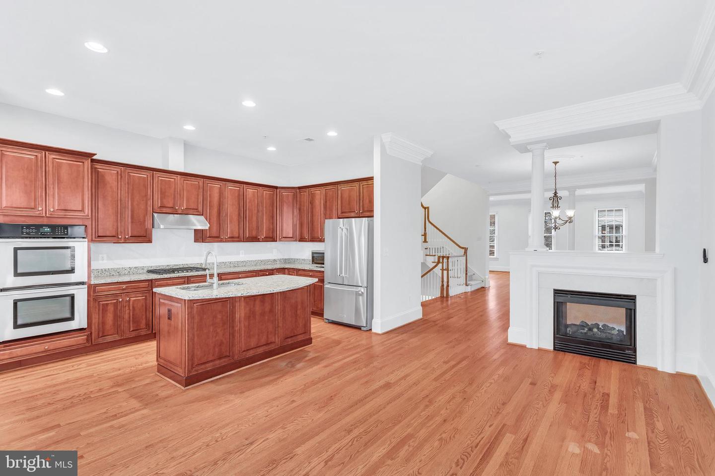 711 Miller Ln