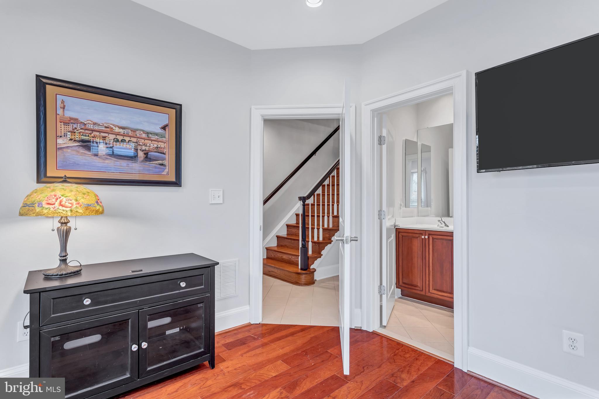 709 Carpenter Rd
