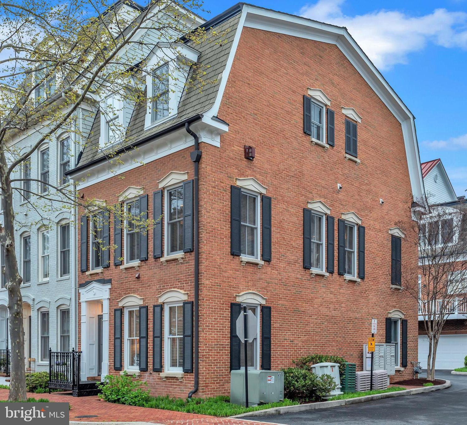 709 Carpenter Rd