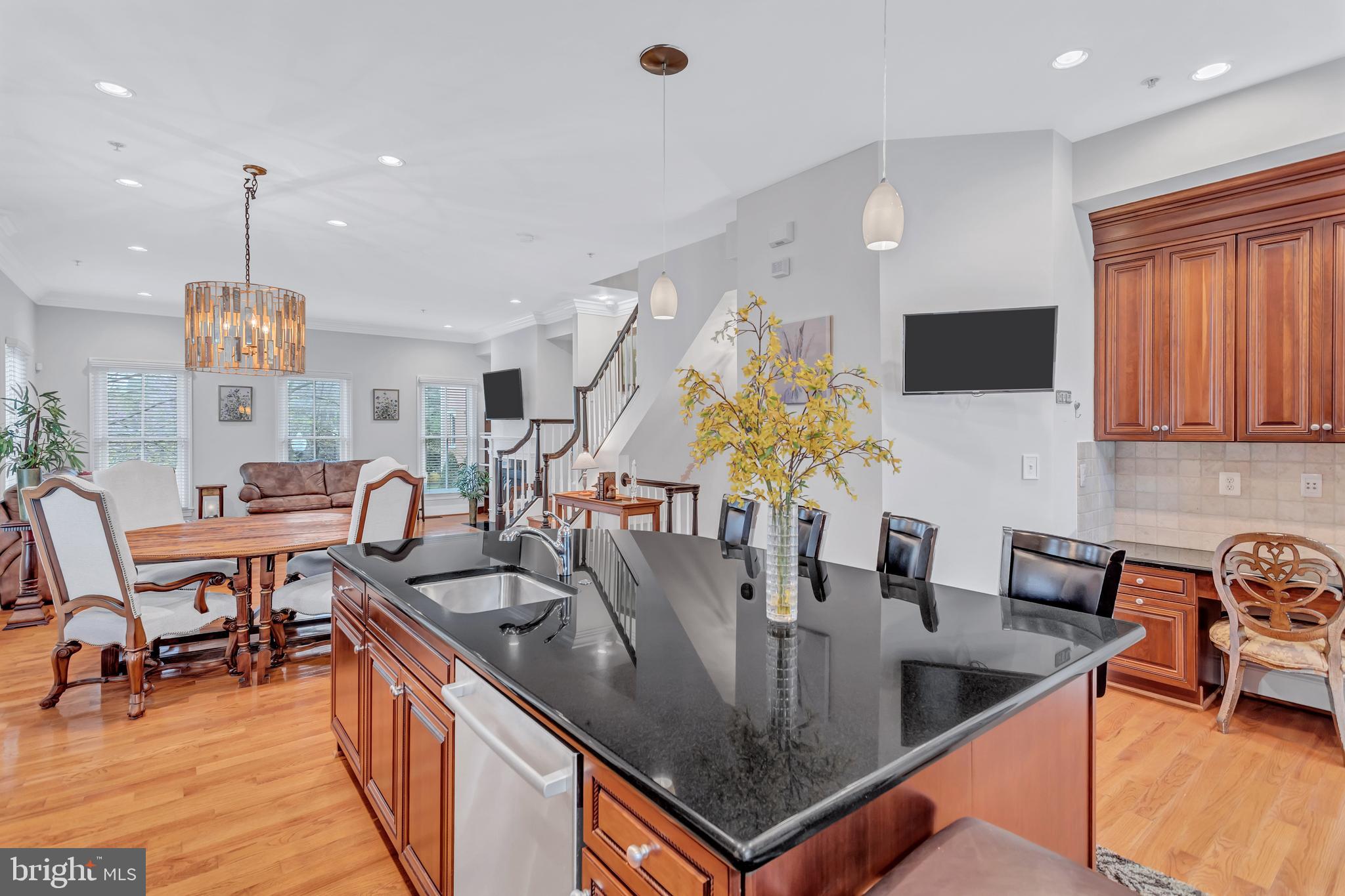 709 Carpenter Rd