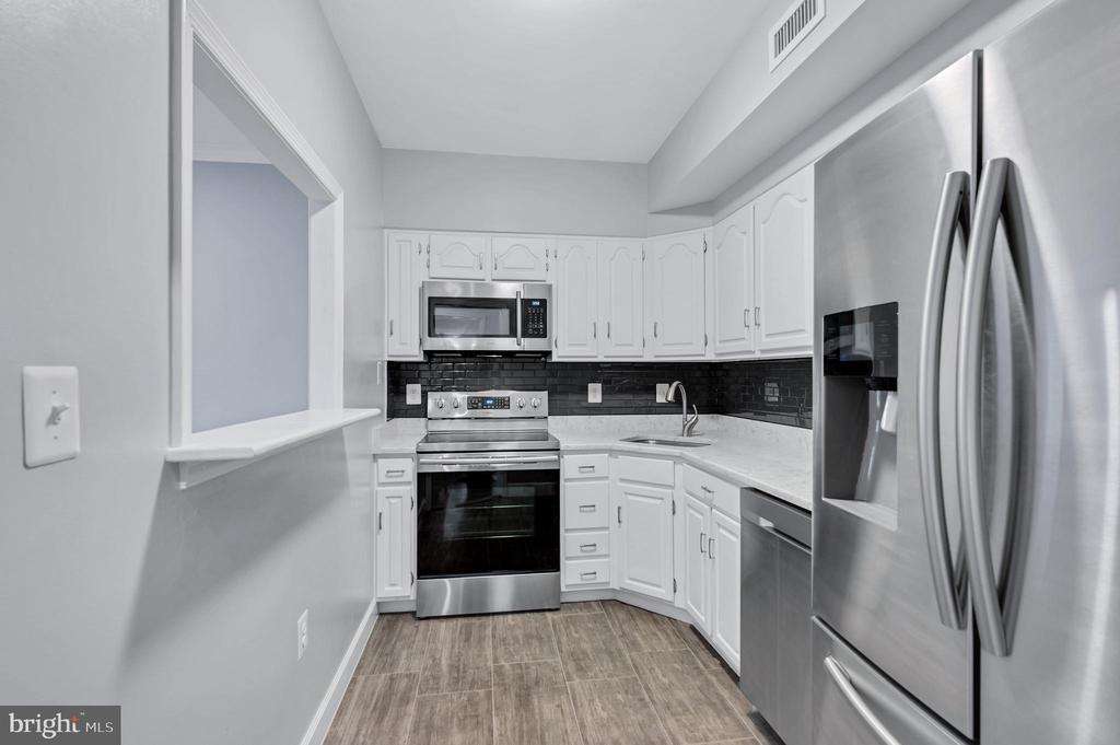 800 S SAINT ASAPH ST #408