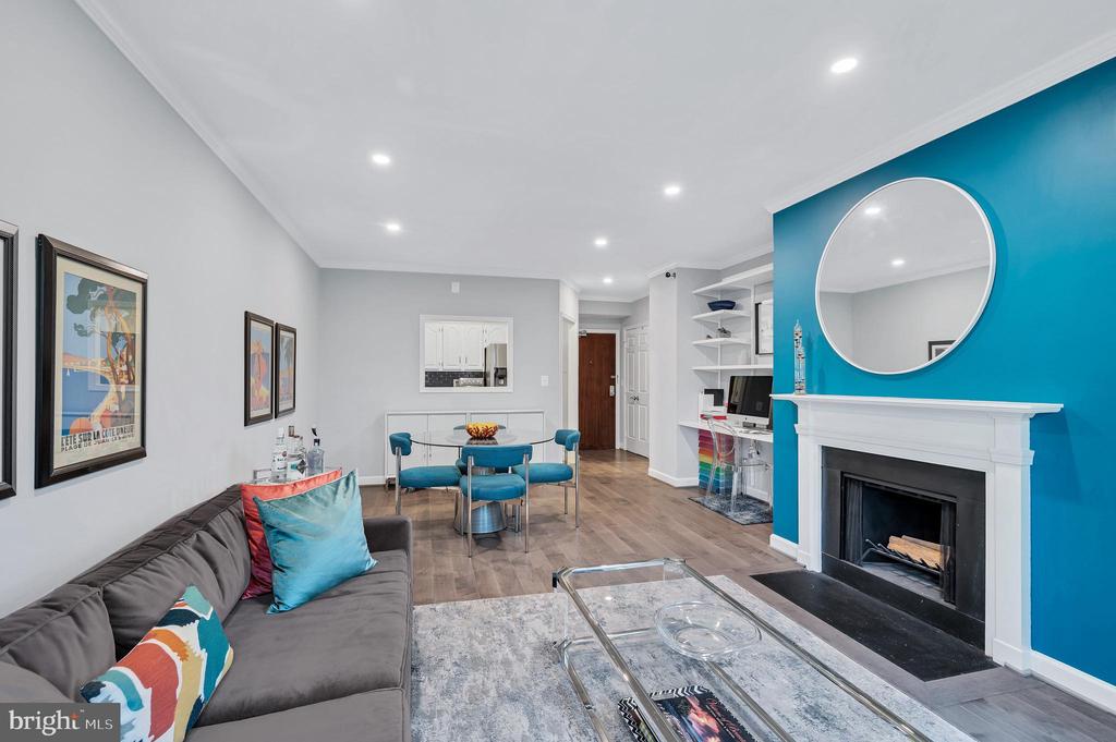800 S SAINT ASAPH ST #408