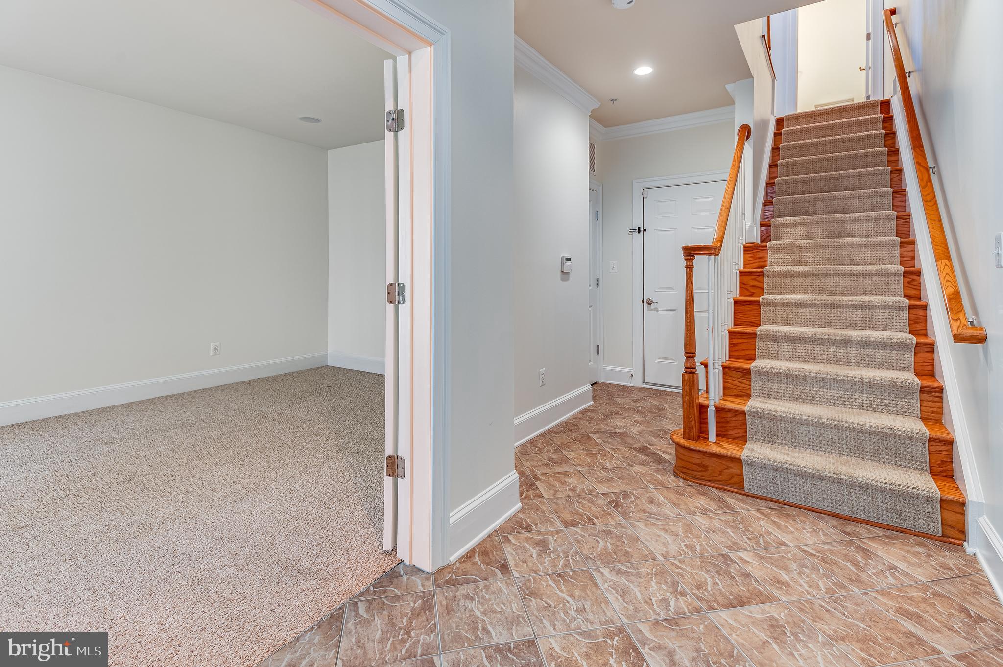 1830 POTOMAC GREENS DR