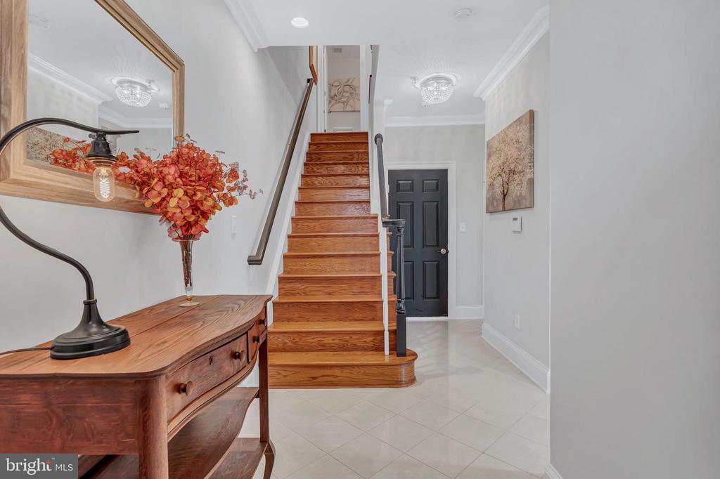 709 CARPENTER RD