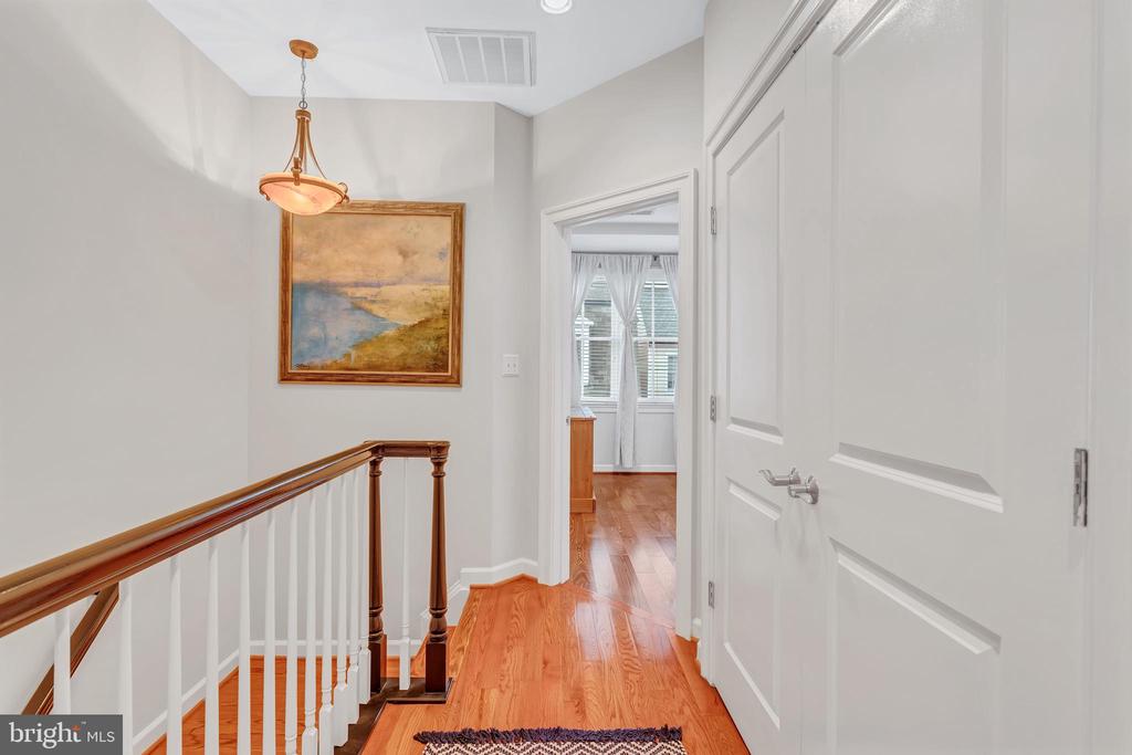 709 CARPENTER RD