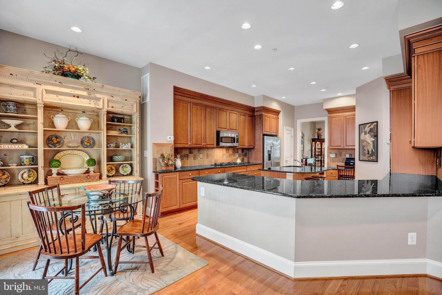 710 Miller Ln