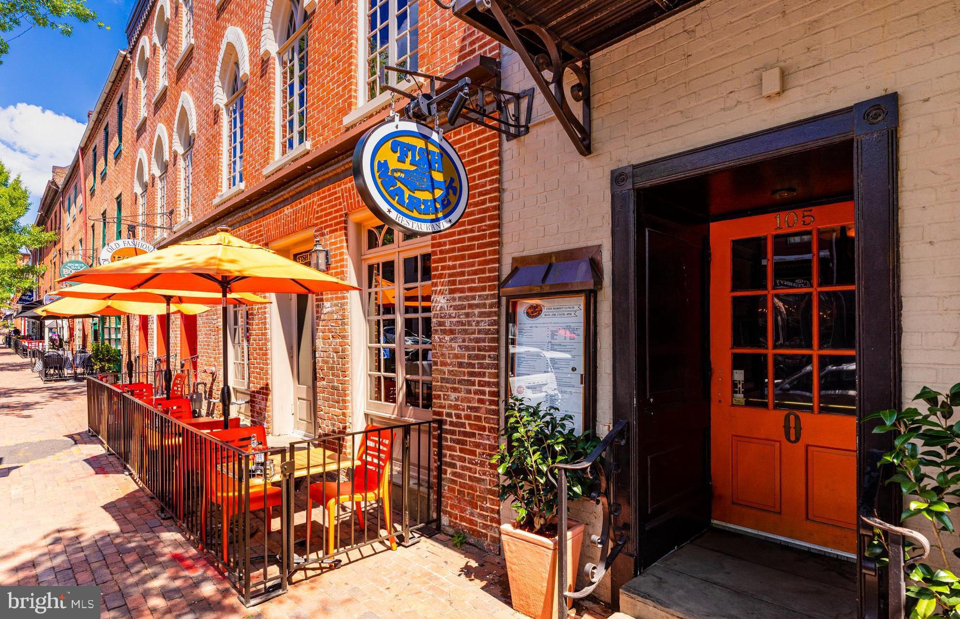 1762 Potomac Greens Dr